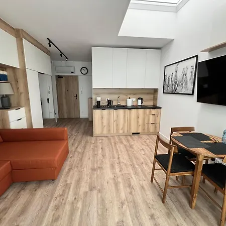 - Zwycieska Free Garage Wroclaw