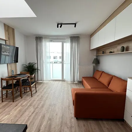 - Zwycieska Free Garage Апартаменти Вроцлав